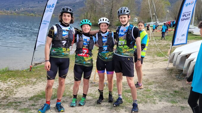 Robinson, Elisa, Maïwenn et Gustave remporte la course après une belle bagarre.